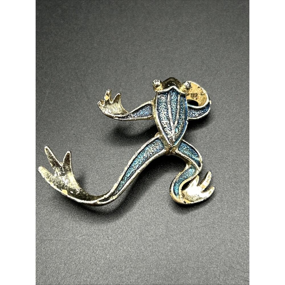 Vintage Gerry's Gold Tone Blue Enamel Frog Brooch Pin Signed